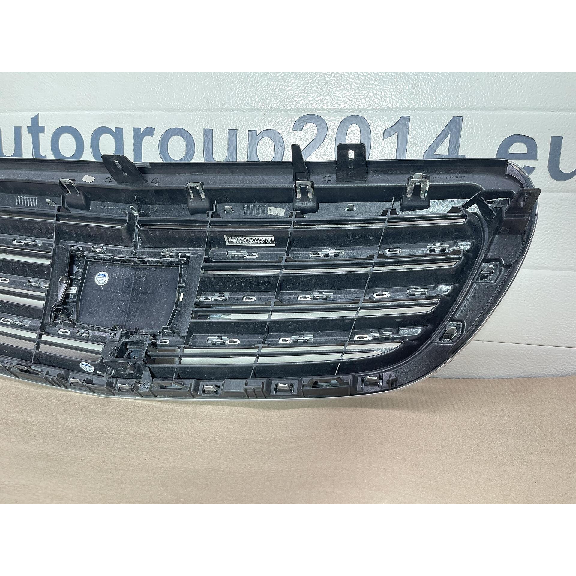 Предна решетка за MERCEDES E-class W213 - A2138805502