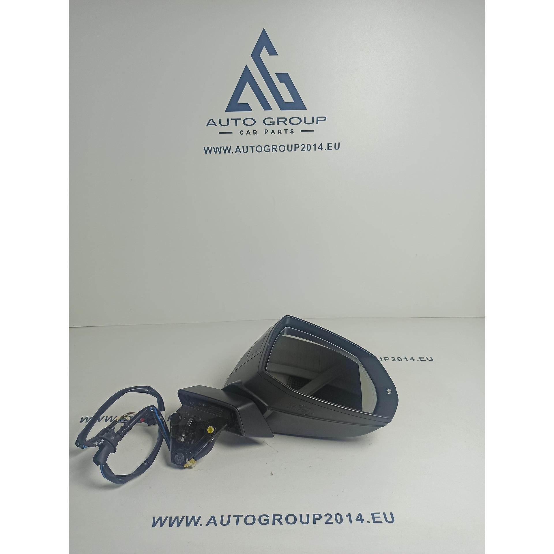 Дясно огледало AUDI Q7 4M 80A - 233656052